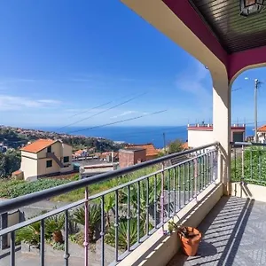 casa-central-peceful-mountain-retreat-in-calheta.madeira-islandshotels.com/